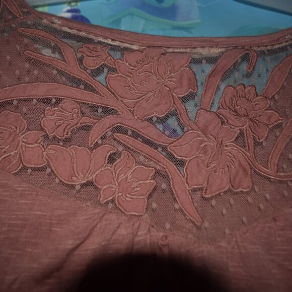 Rewind pink heathered high low lace blouse Small - Picture 4 of 8